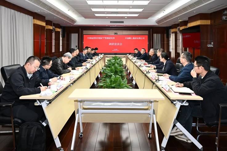 矿区扬尘治理的日常管理方法：源头控制与过程抑尘结合